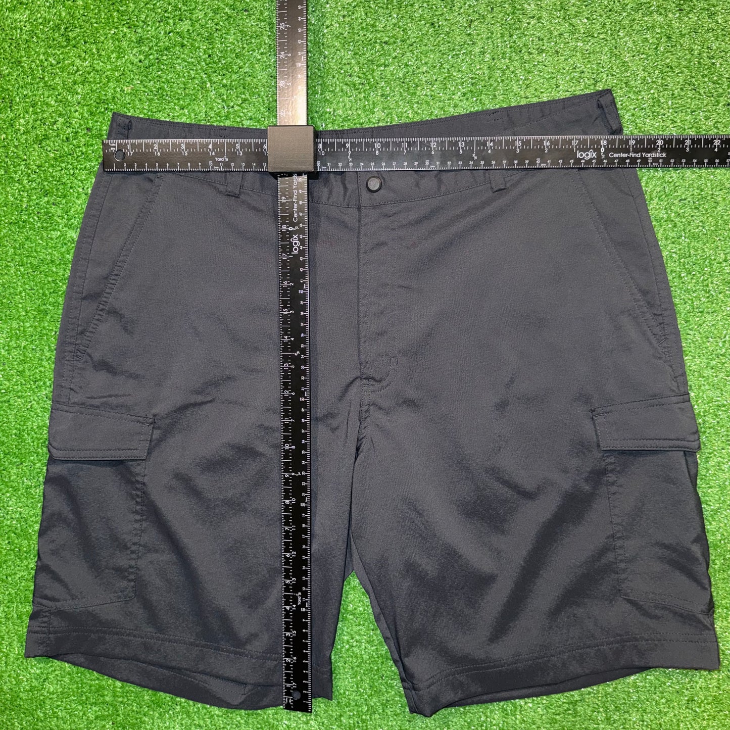 Nike Golf Cargo Shorts (Preloved)