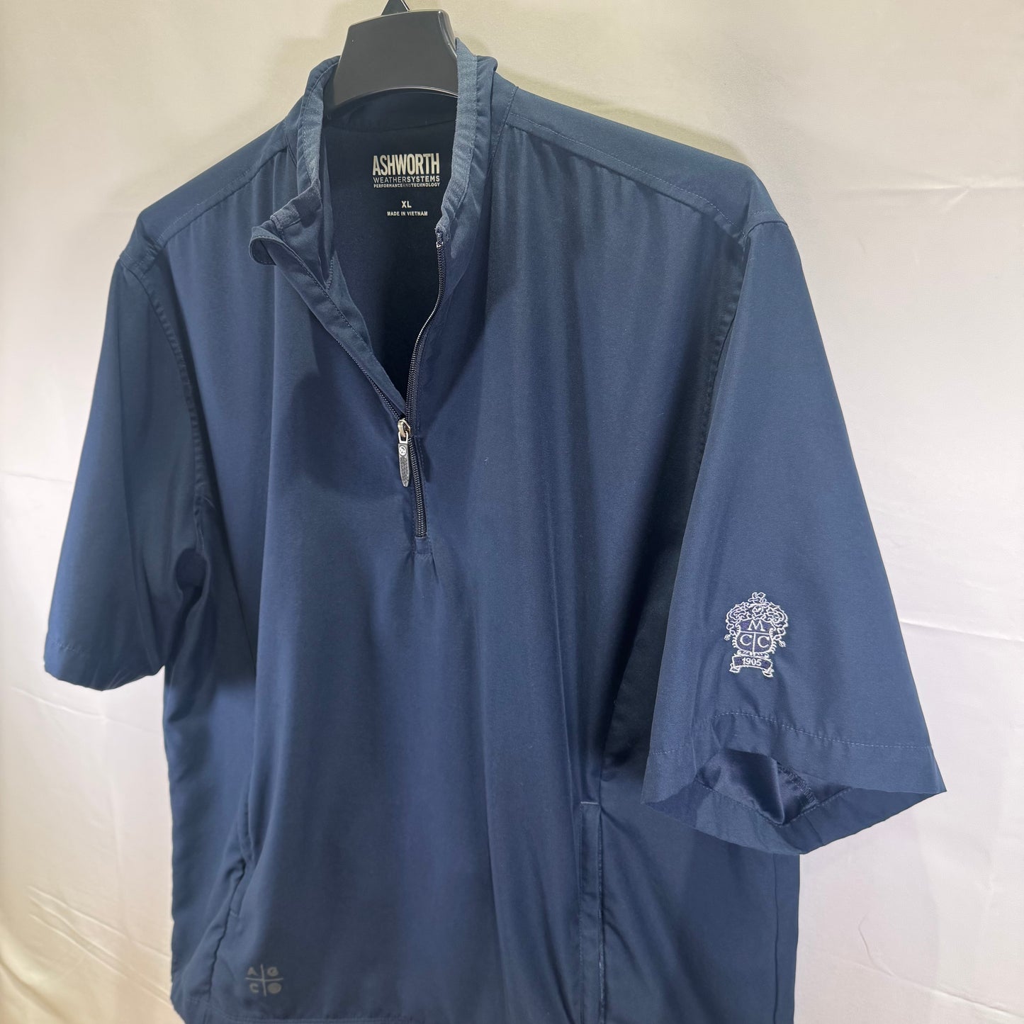 Ashworth Minnehaha Country Club 1/4 Zip Windshirt (Preloved)