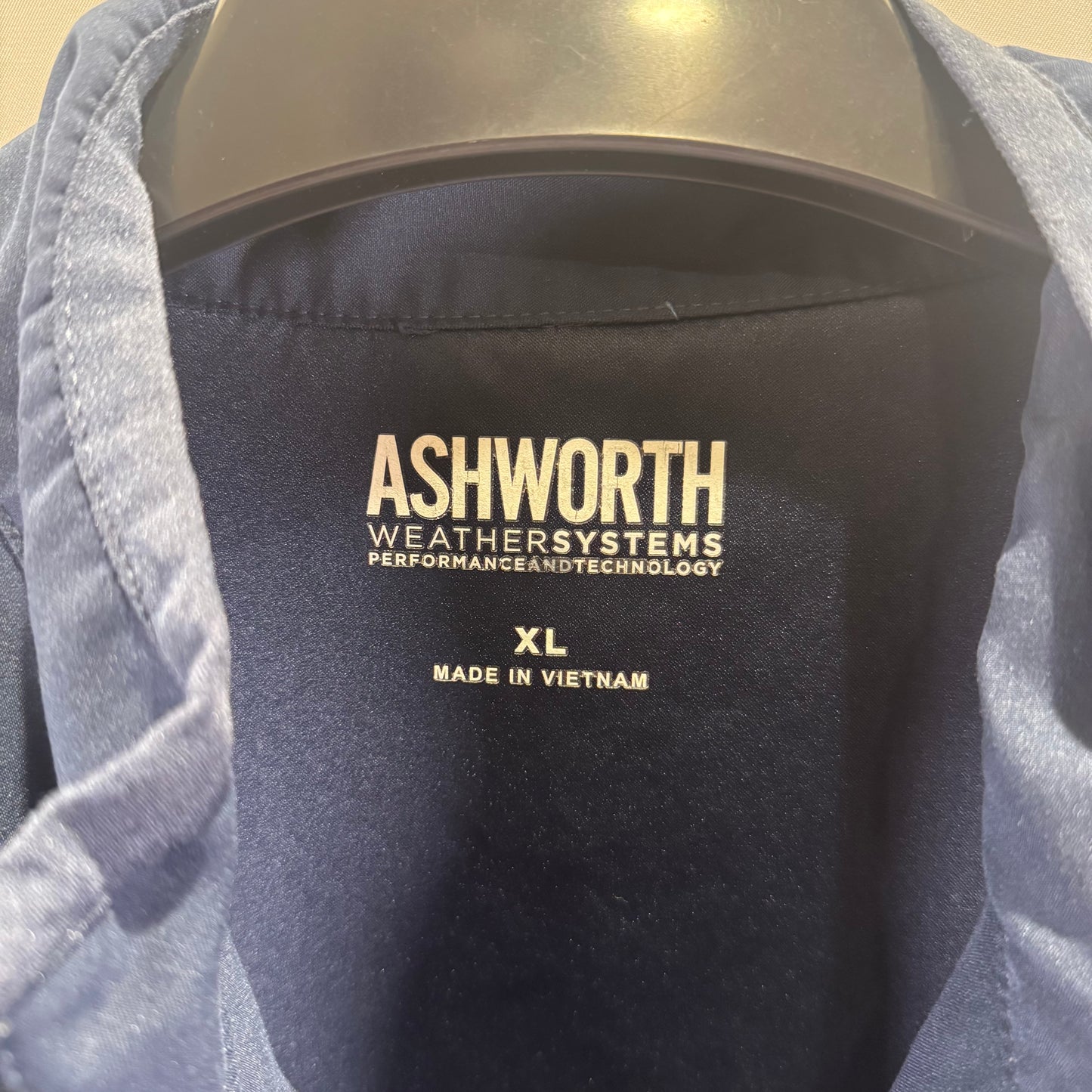 Ashworth Minnehaha Country Club 1/4 Zip Windshirt (Preloved)