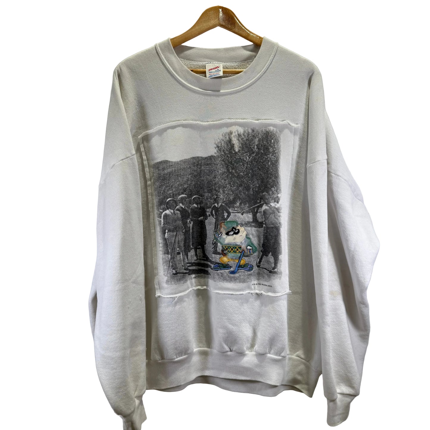 Warner Bros Tasmanian Devil Golfer Crewneck (Vintage) (Preloved)