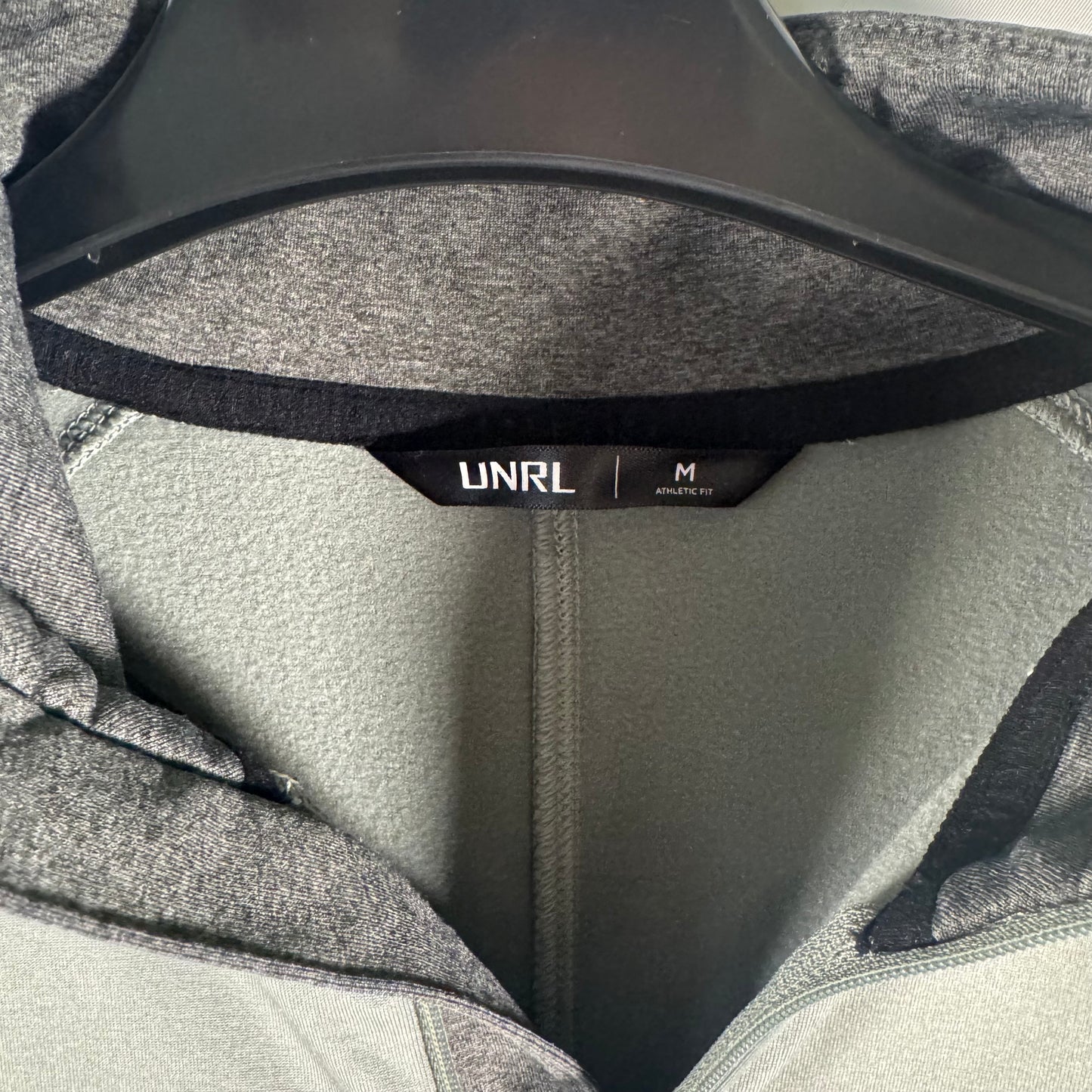 UNRL Interlock 1/4 Zip Pullover (Preloved)