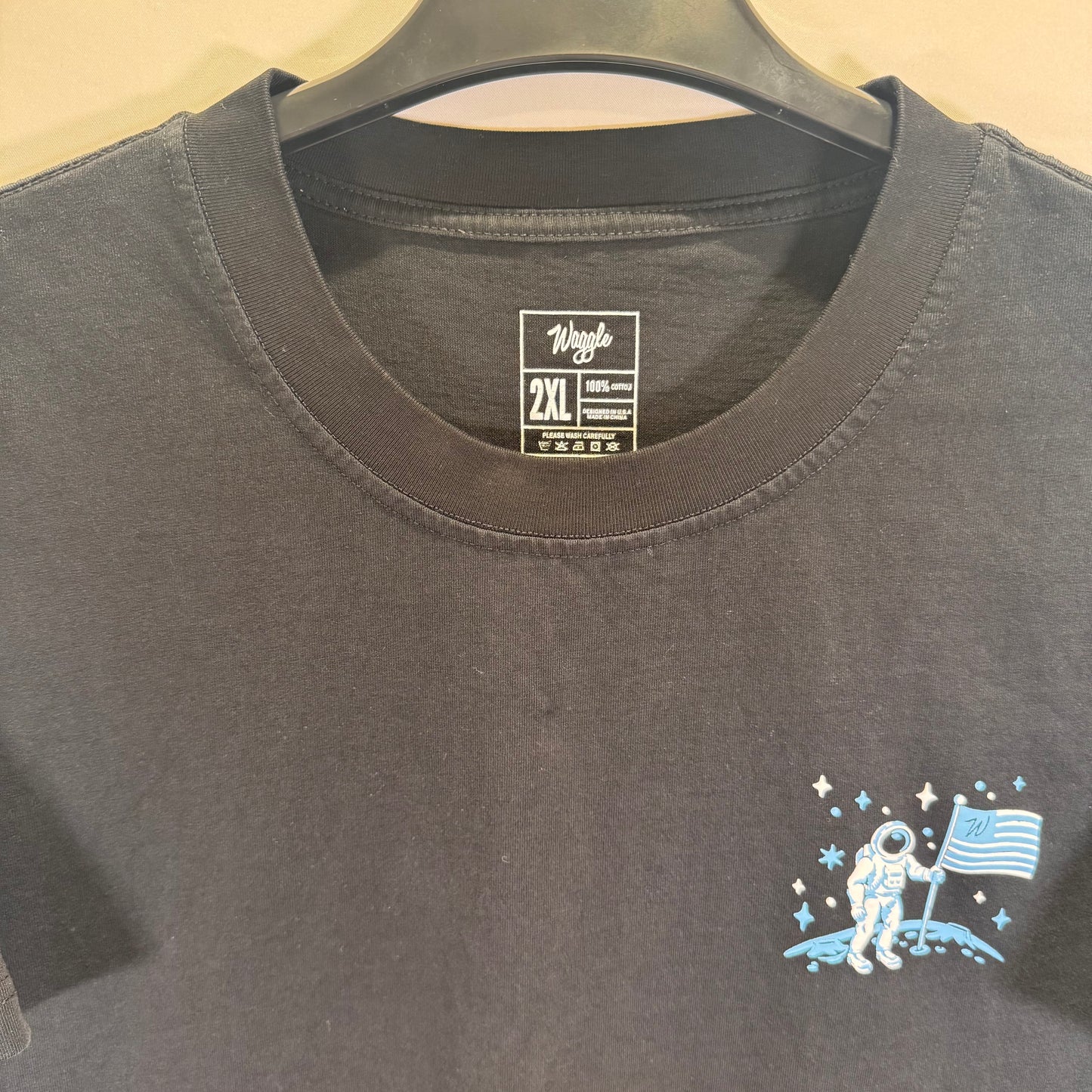 Waggle T-Shirt (Preloved)