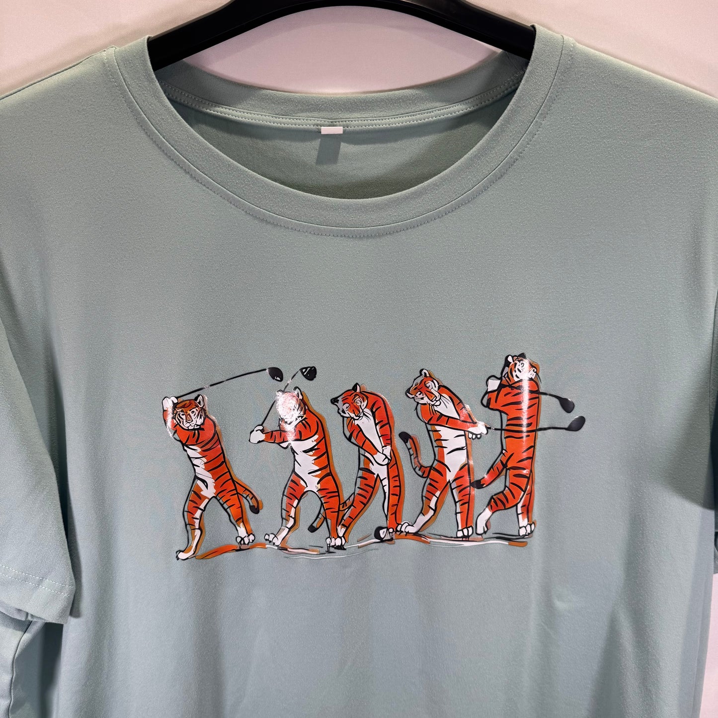 Vintage Tiger Swing T-Shirt (Vintage) (Preloved)