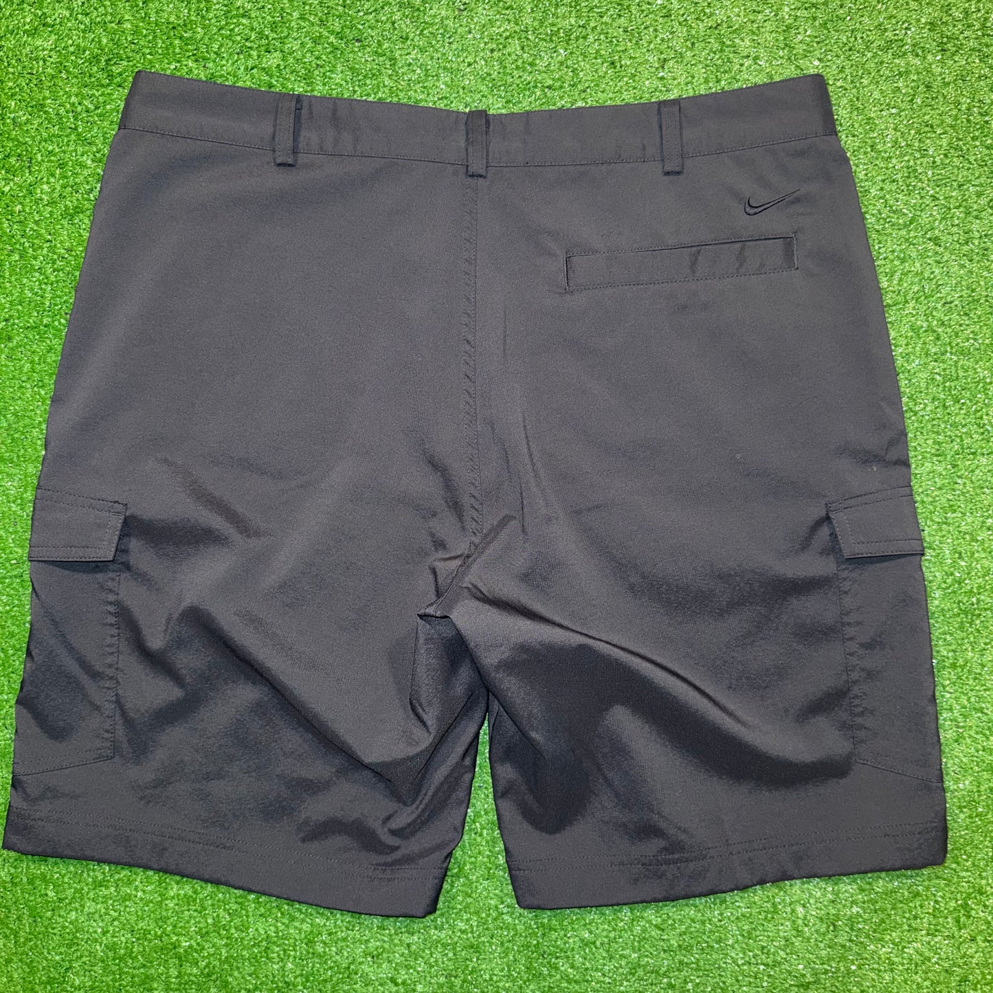 Nike Golf Cargo Shorts (Preloved)