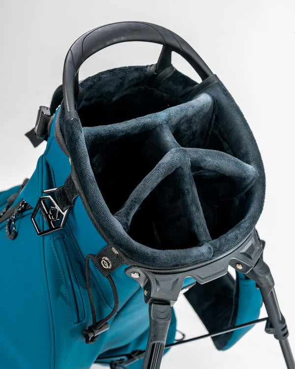 Pins & Aces - PLAYER PREFERRED™ GOLF BAG - SEA STRIKE (New)