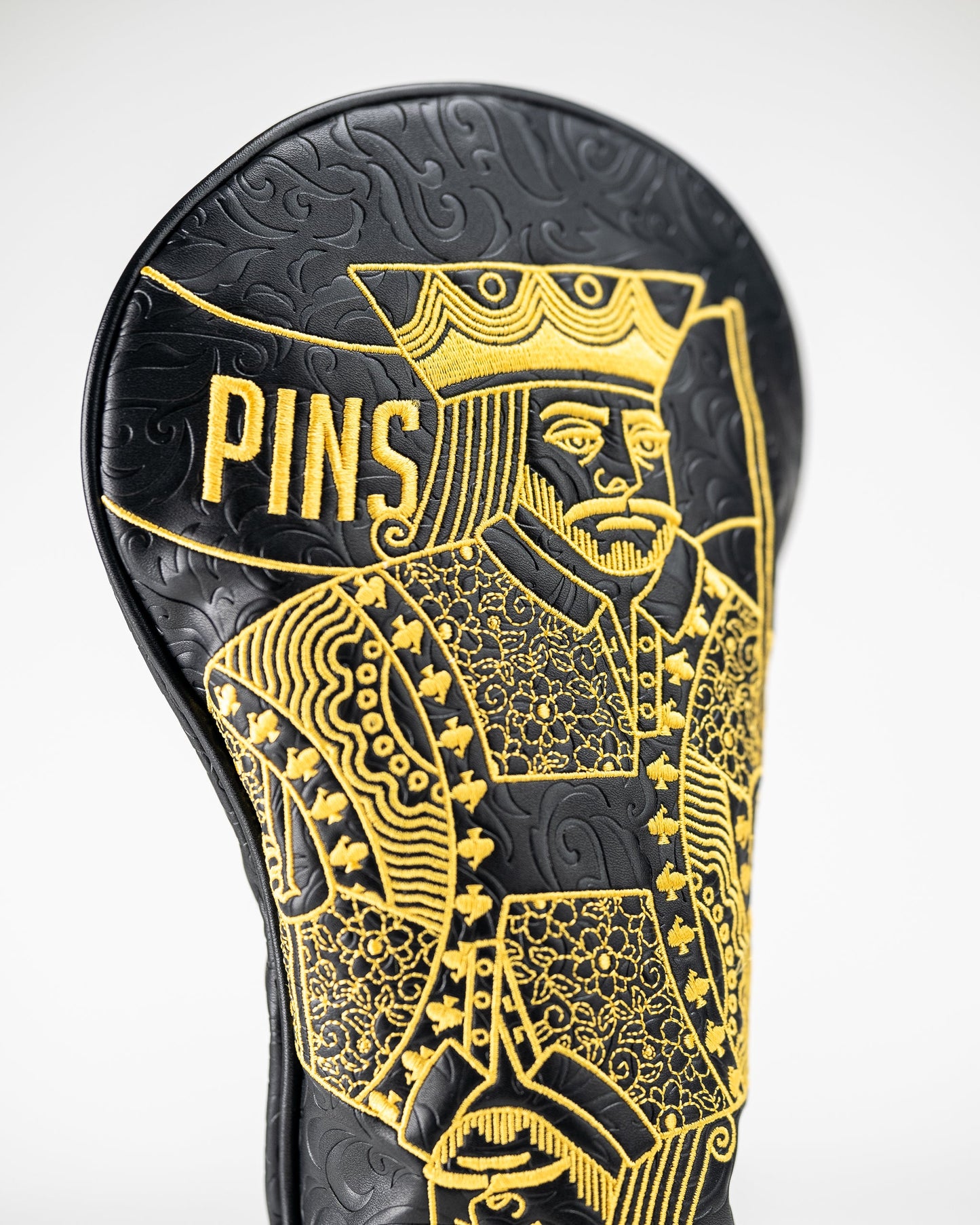 Pins & Aces - BLACK/GOLD KING OF SPADES - DRIVER COVER (New)