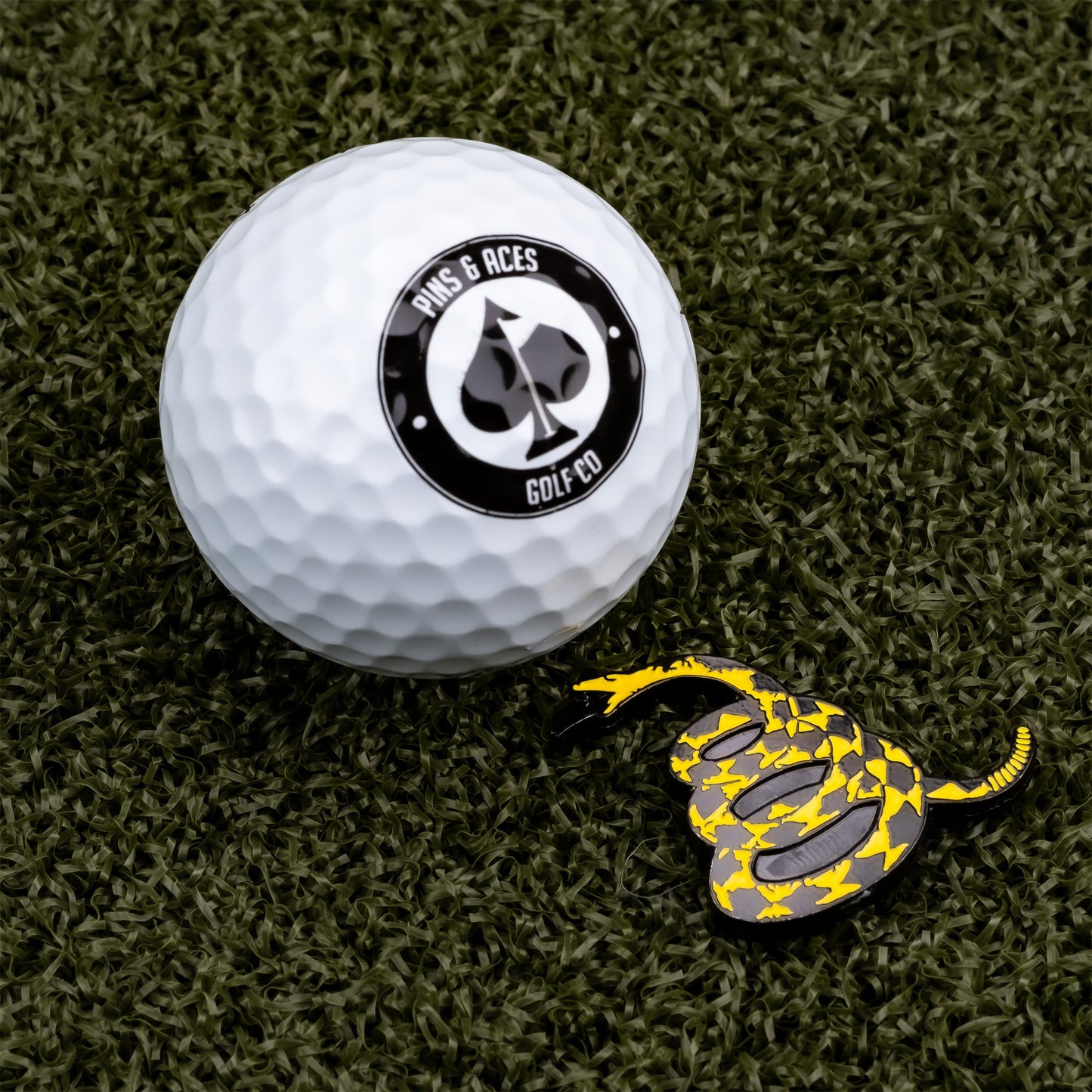 Pins & Aces - DON'T TREAD ON ME BALL MARKER (New)