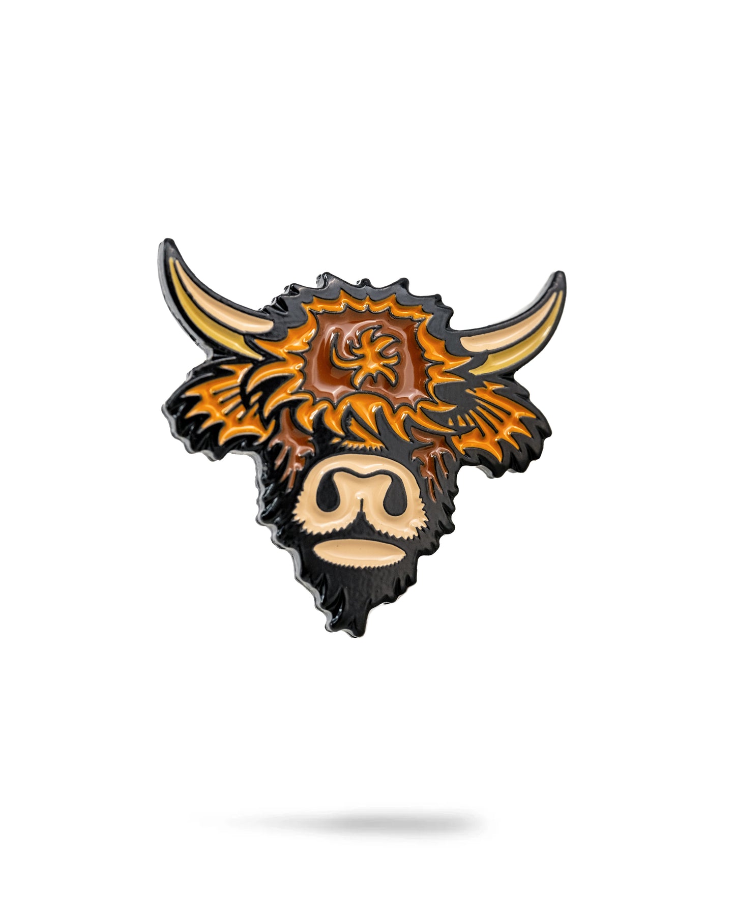 Pins & Aces - HIGHLAND COW BALL MARKER (New)